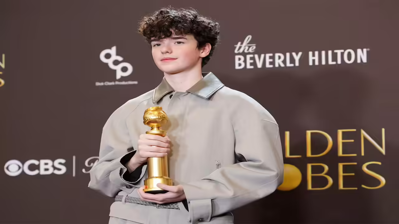 Powerful Adolescence Best Star Owen Cooper Wins Golden Globe